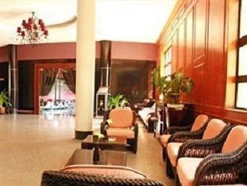 Holiday Hotel Phnom Penh Extérieur photo